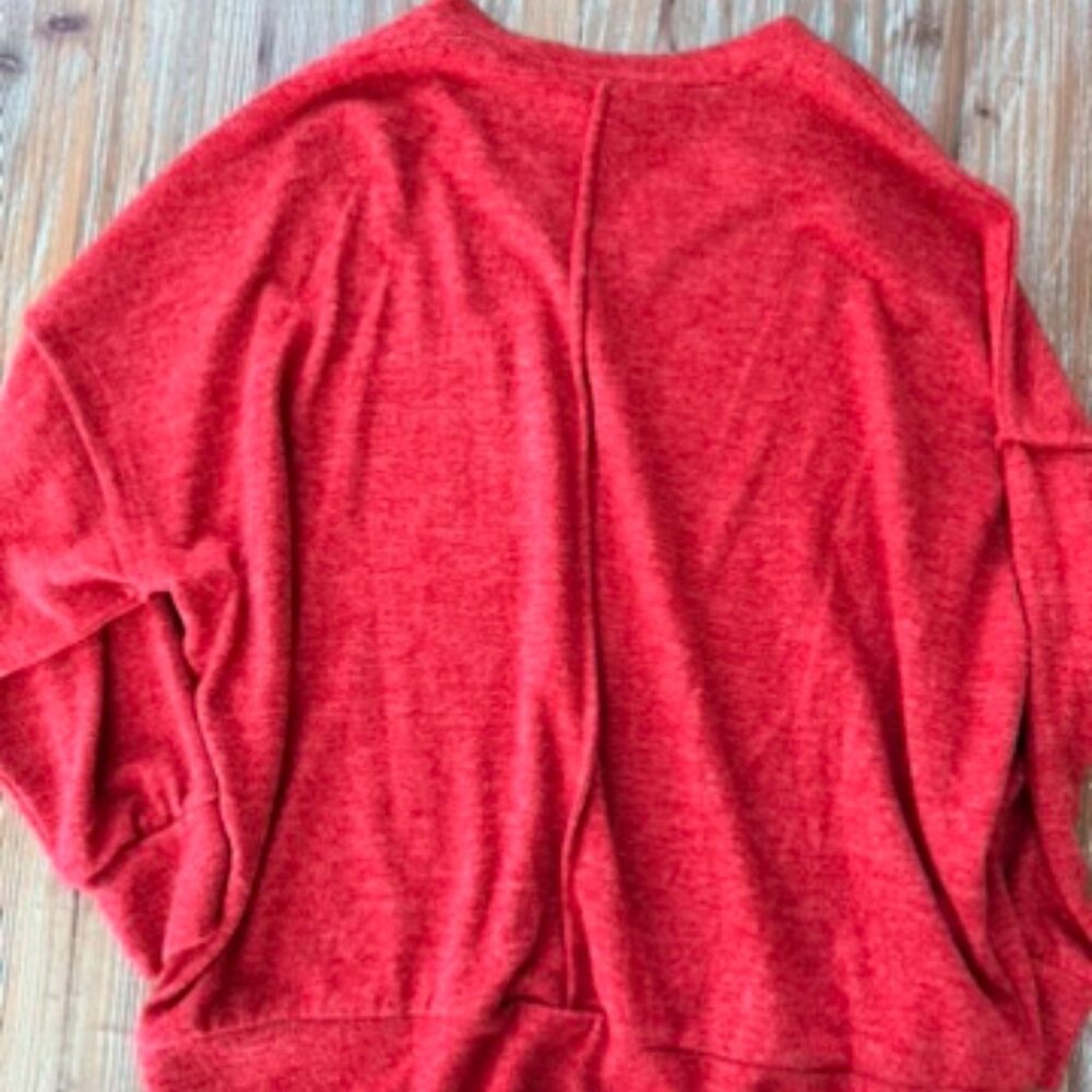 Zenana Red Sweater (S) - Picture 5 of 5